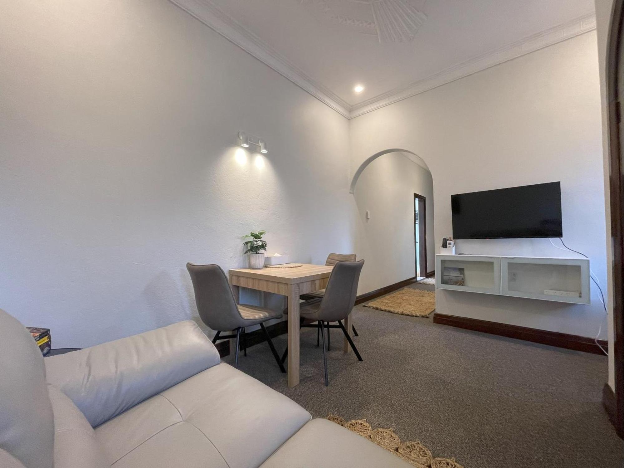 Globe Apartments Wagga Wagga Luaran gambar