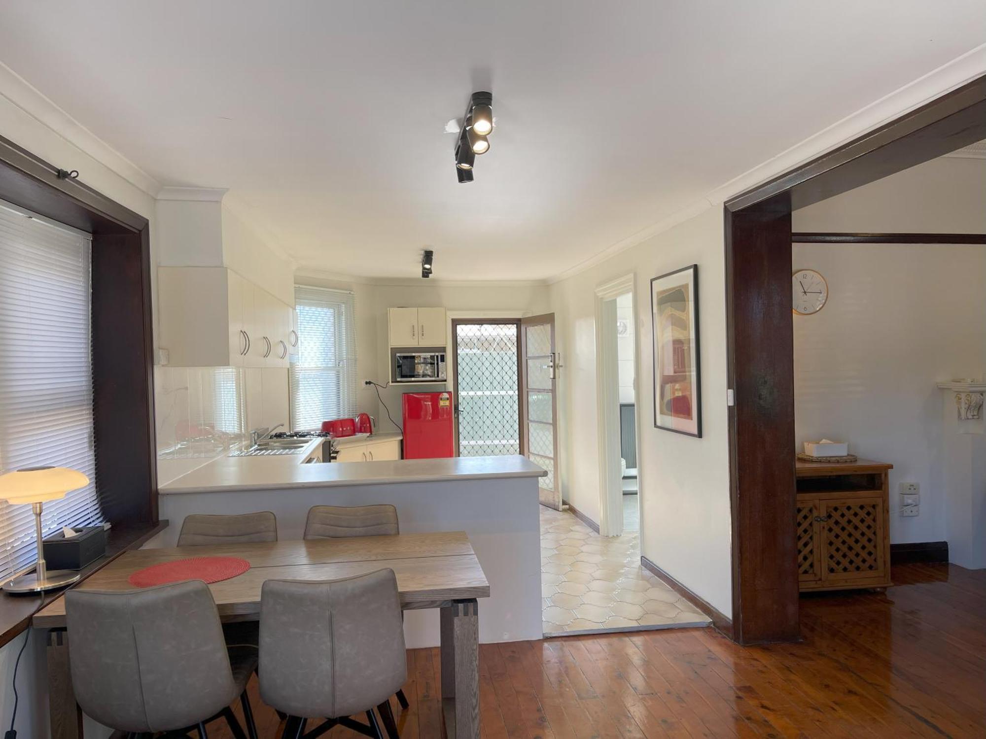 Globe Apartments Wagga Wagga Luaran gambar