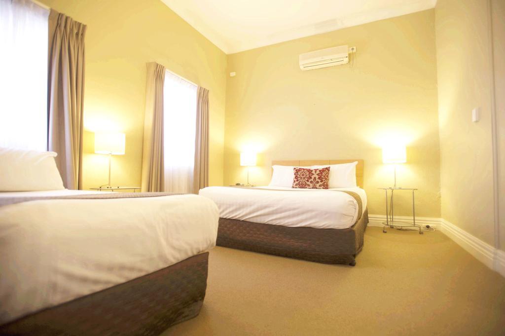 Globe Apartments Wagga Wagga Luaran gambar