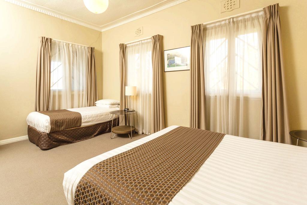 Globe Apartments Wagga Wagga Luaran gambar