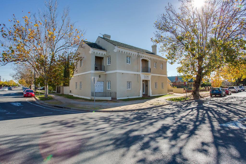Globe Apartments Wagga Wagga Luaran gambar