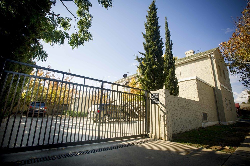 Globe Apartments Wagga Wagga Luaran gambar