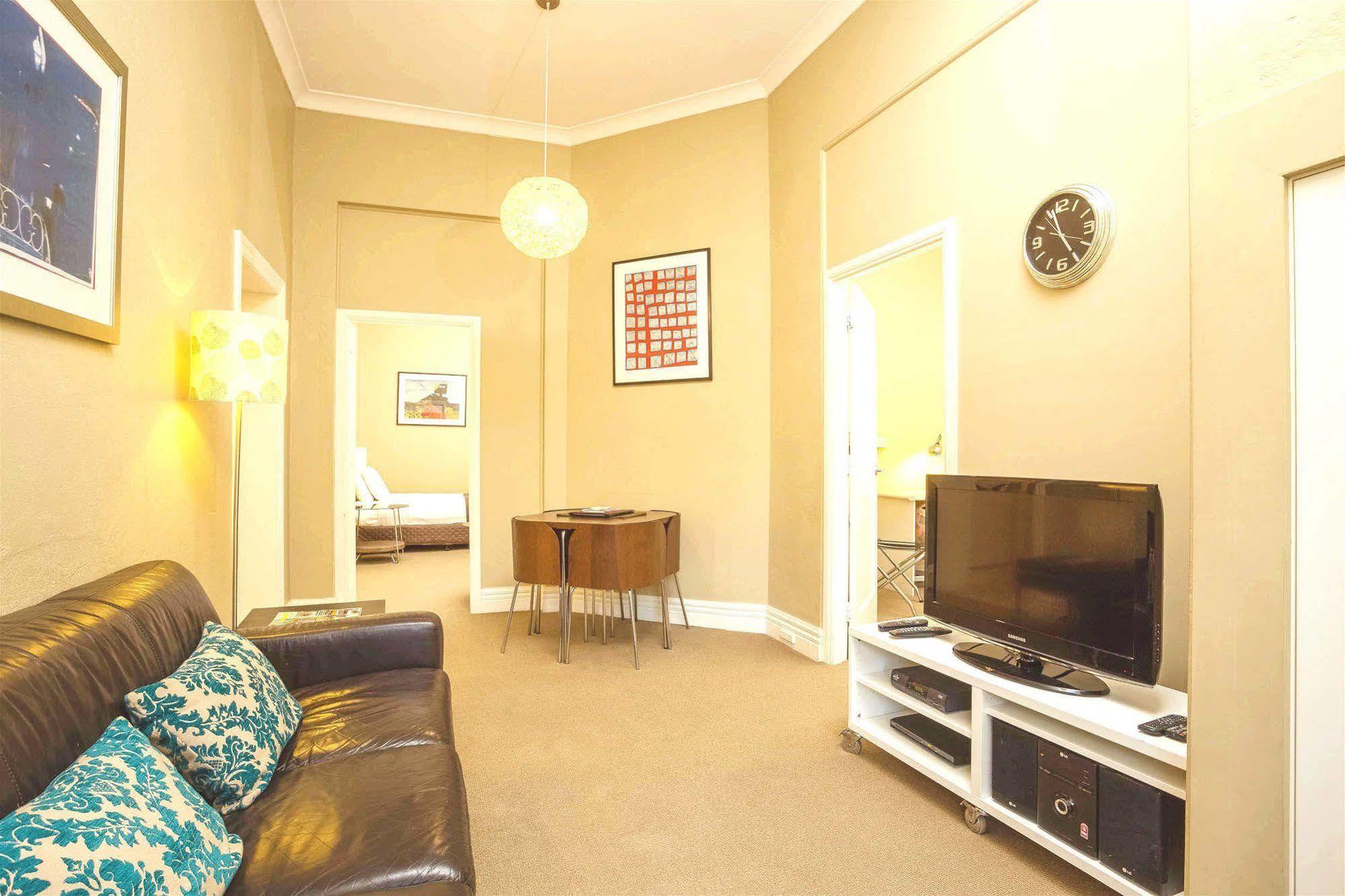 Globe Apartments Wagga Wagga Luaran gambar
