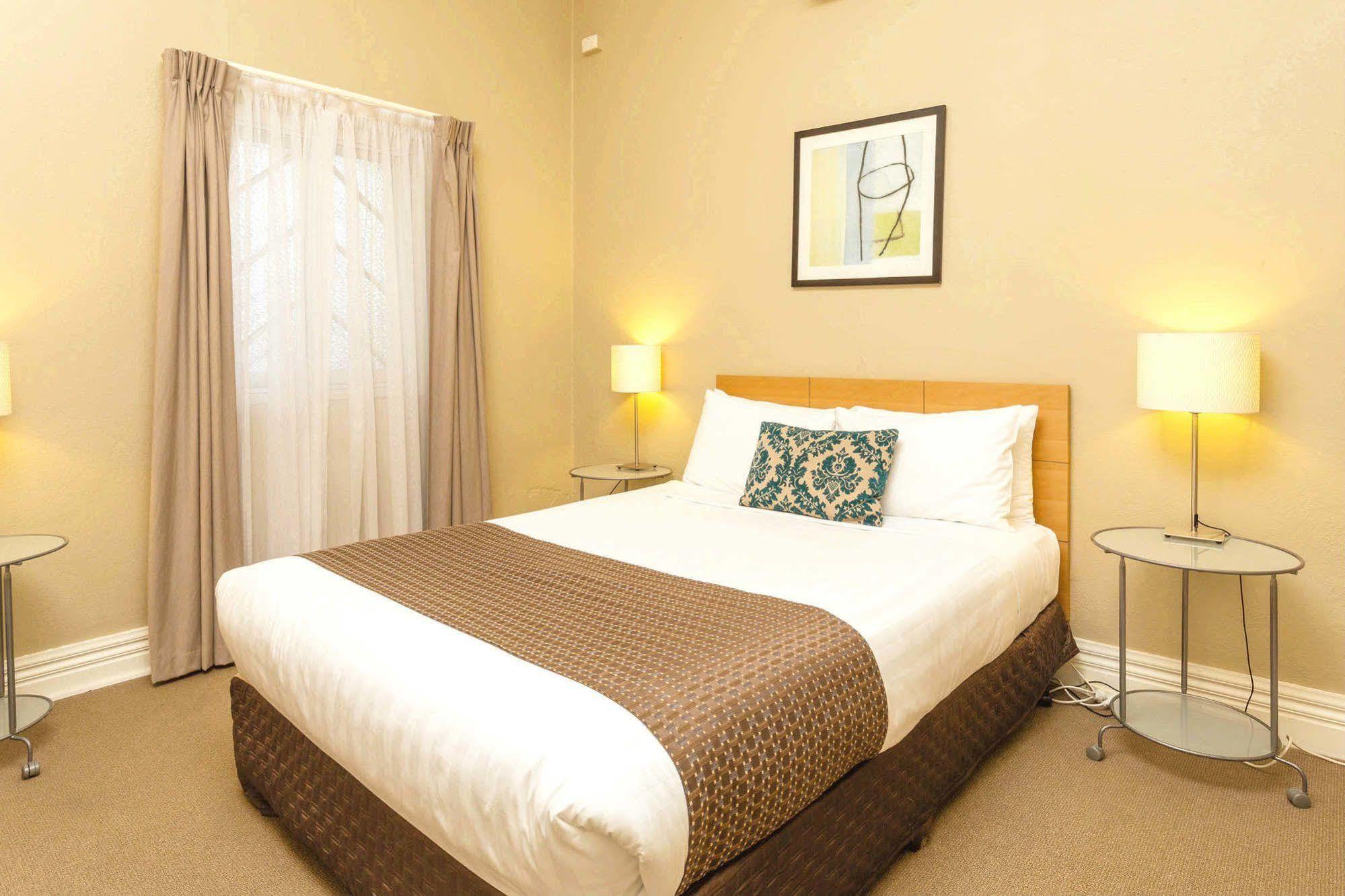 Globe Apartments Wagga Wagga Luaran gambar