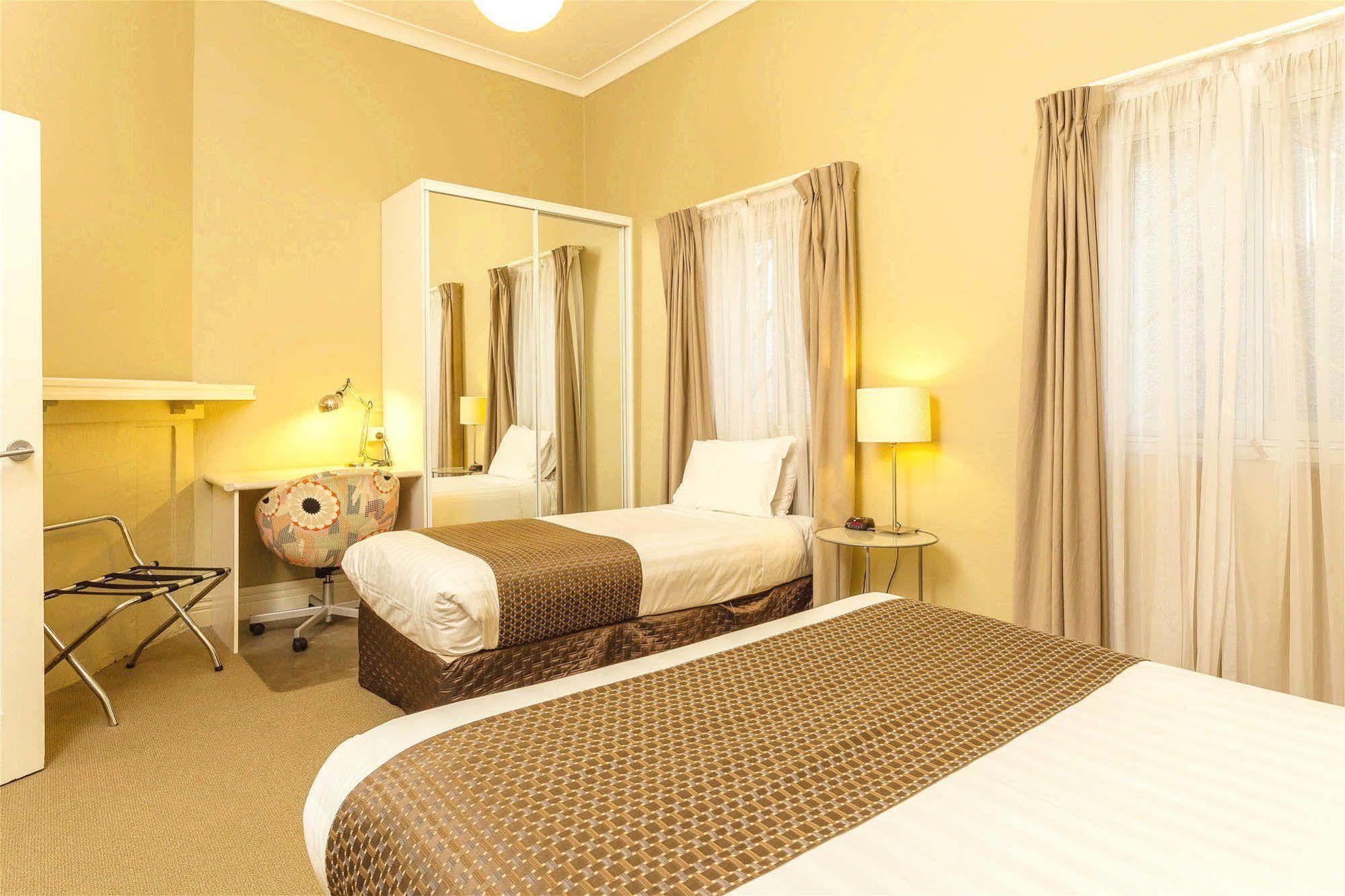 Globe Apartments Wagga Wagga Luaran gambar
